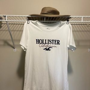 Woman’s Hollister T Shirt White Size: S